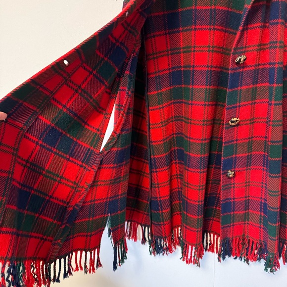 Vintage Red Plaid Wool Poncho Blanket Fringe Cape Shawl Coat Festive One Size - Picture 11 of 13